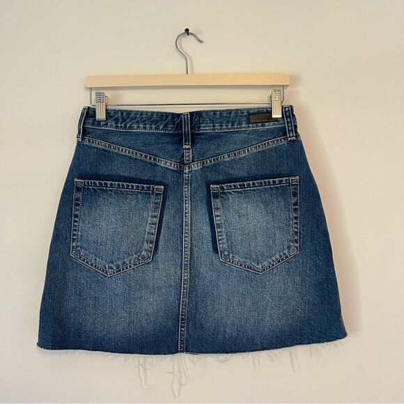 Abercrombie & Fitch Denim Mini Skirt Size 28 - Picture 5 of 10